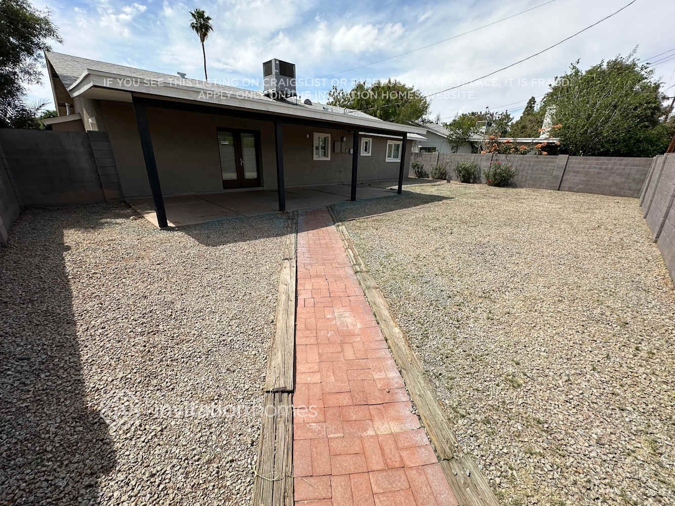 Building Photo - 934 E Loma Vista Dr