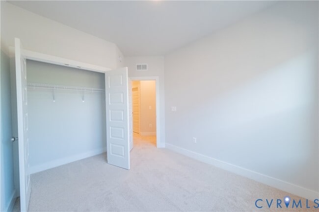 Building Photo - 9943 Albright Knot Wy
