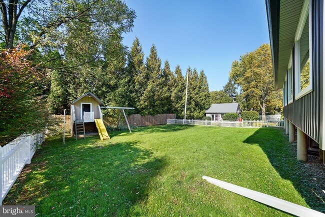 Building Photo - 214 Maryland Ave