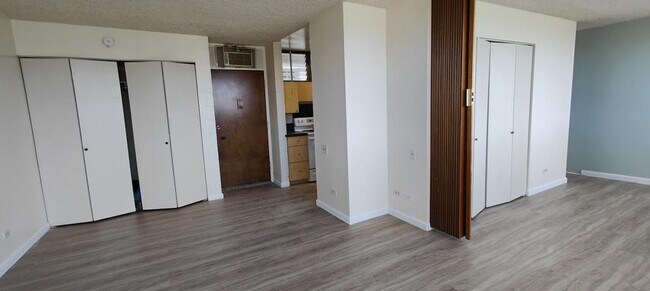 Building Photo - 1134 Kinau St