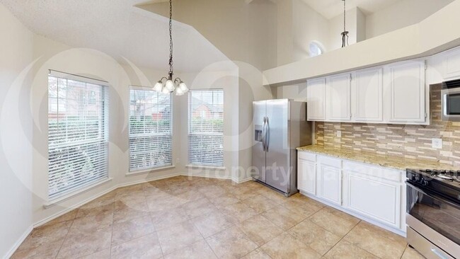 Building Photo - 804 Squire Ct