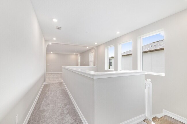 Building Photo - Estancia gated community 4-Bed Oasis with ...