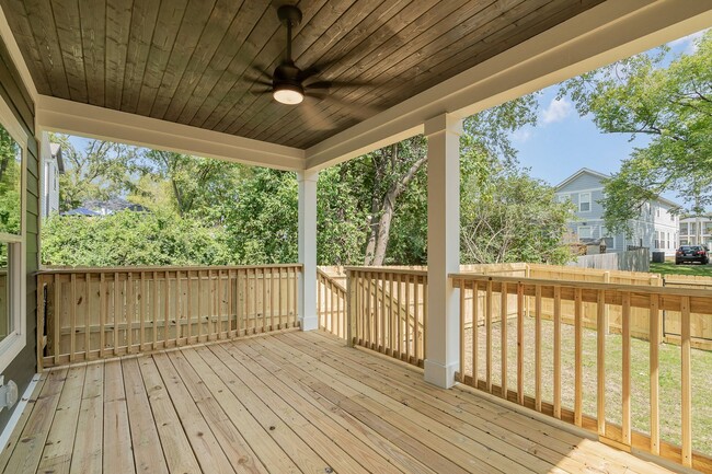 Building Photo - Beautiful New Build 4 Bedroom East Nashvil...