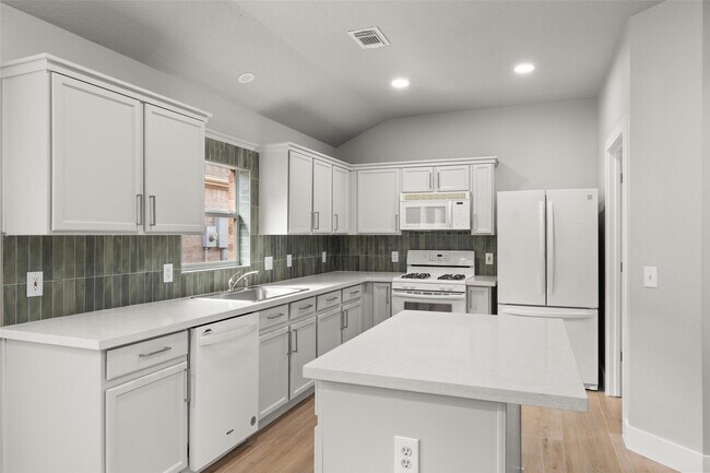 Building Photo - 7310 Wisteria Chase Pl