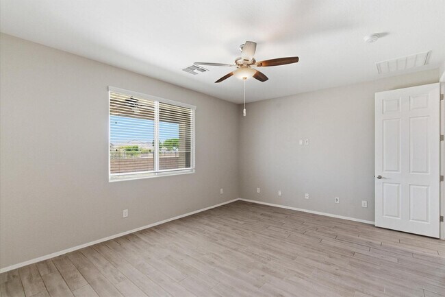 Building Photo - 26129 N 133rd Ave