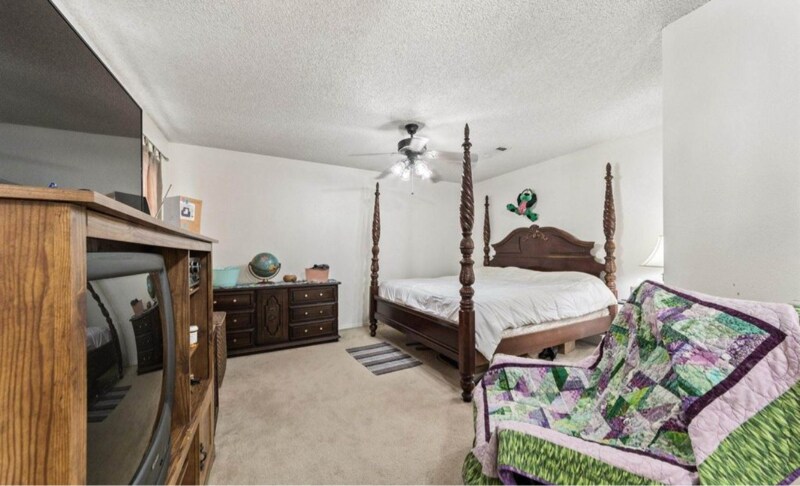 Building Photo - 100 Teal Ln