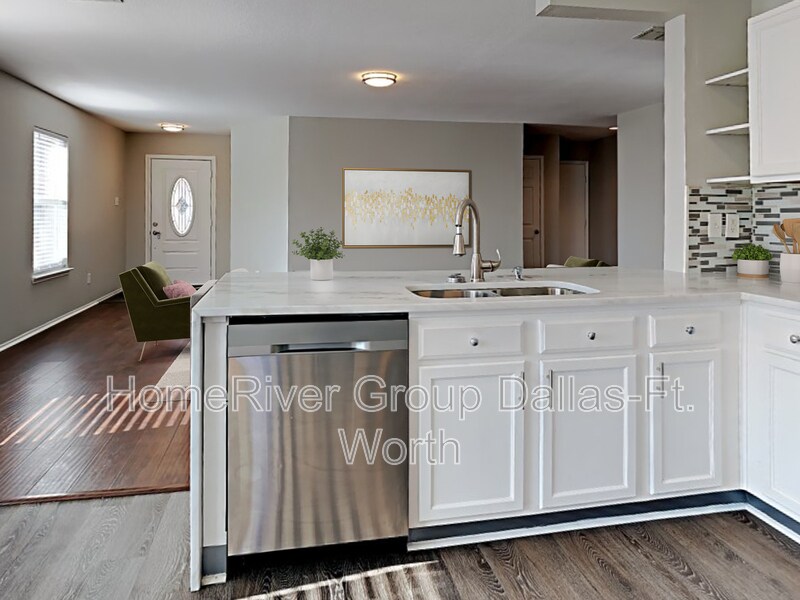 Building Photo - 12644 Shady Cedar Dr