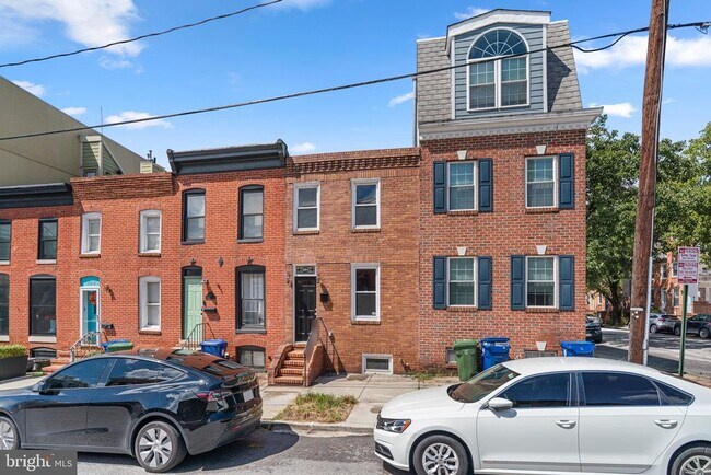 Building Photo - 112 E Randall St