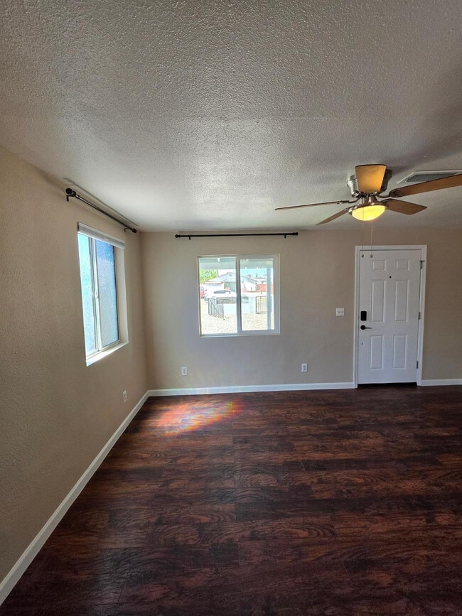 Building Photo - 2803 E Monroe St