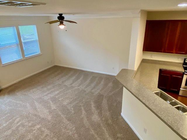 Building Photo - 534 Rendezvous Rd