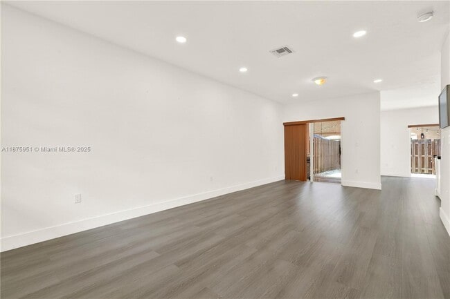 Building Photo - 21422 SW 85th Psge