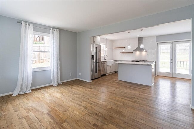 Building Photo - 1660 White Oak Way