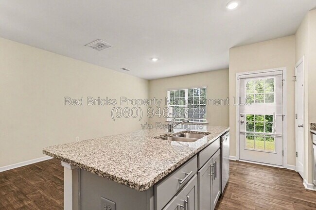Building Photo - 6049 Guildford Hill Ln