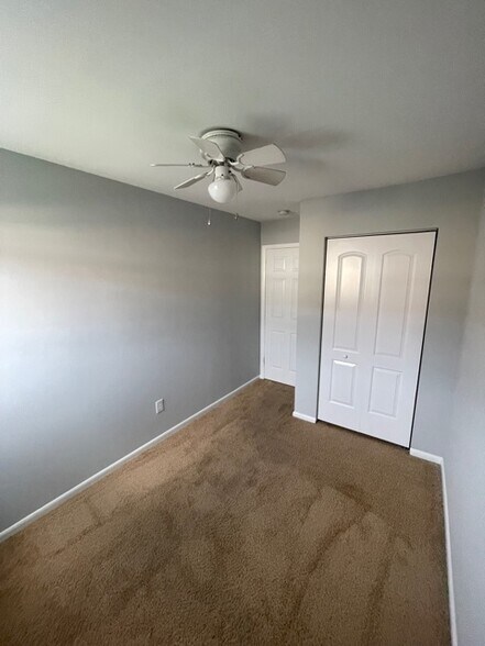 Building Photo - 2306 Walnut Ridge Est