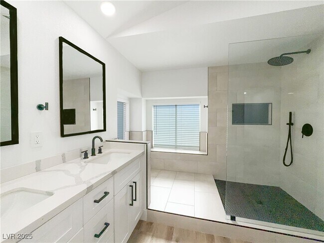 Building Photo - 80 Sea Holly Way