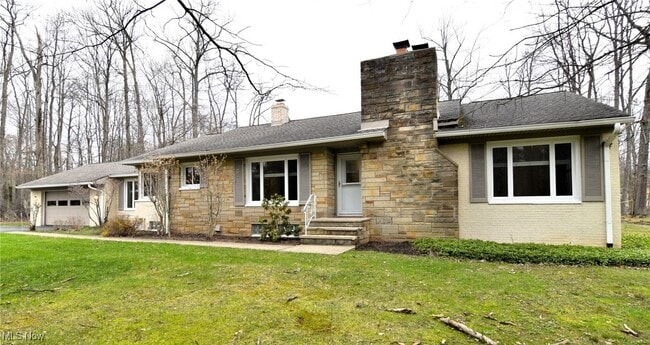Building Photo - 28199 Harvard Rd