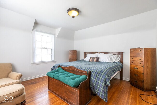 Building Photo - 3605 Hemlock Ave