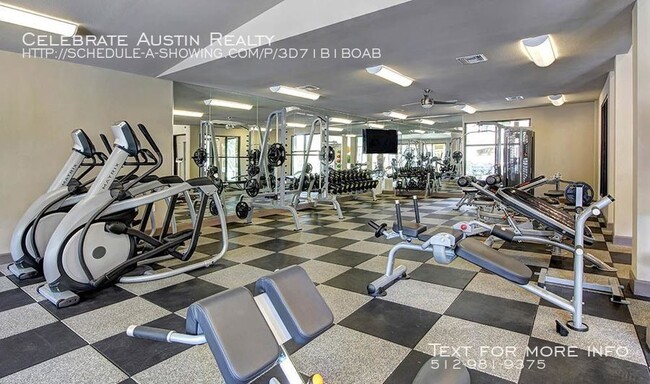 Building Photo - The Marquis at Barton Trails