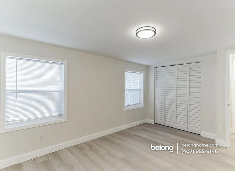 Building Photo - 6310 Belle Isles Dr