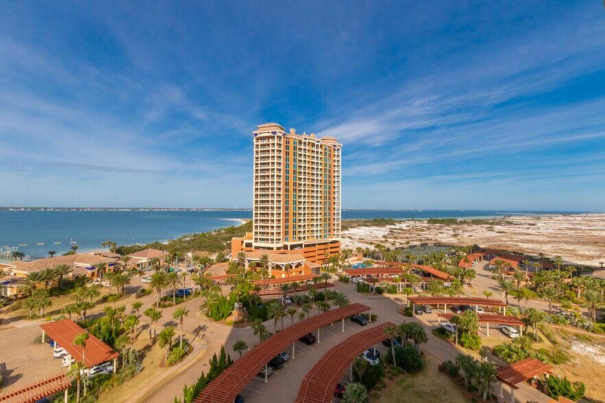 Building Photo - 1 Portofino Dr