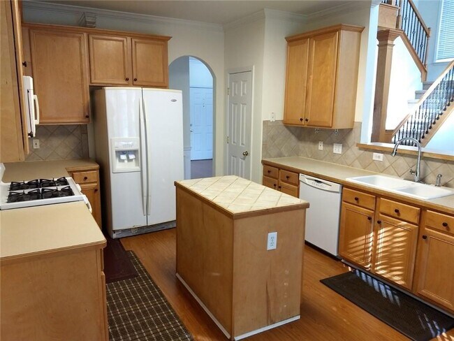 Building Photo - 2905 Brookwater Dr