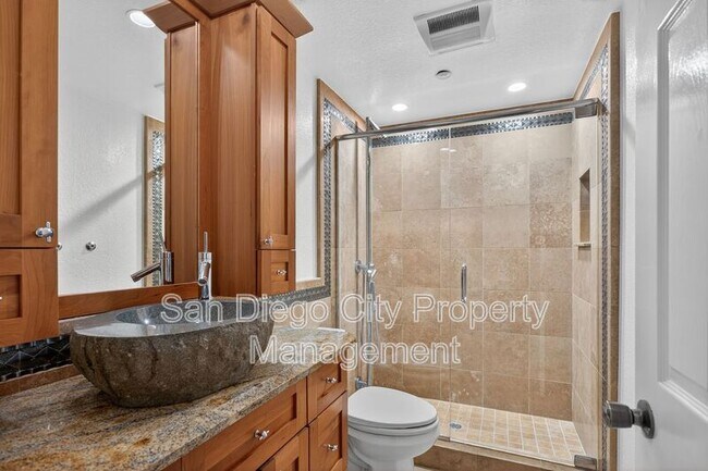 Building Photo - 3620 Third Ave