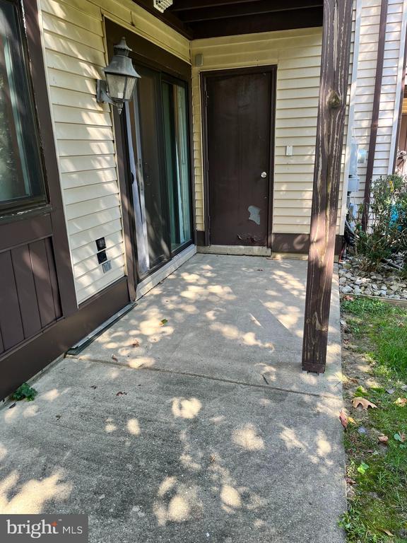 Building Photo - 306 Kelly Cove