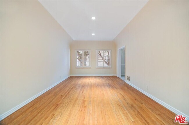 Building Photo - 6217 Orange St