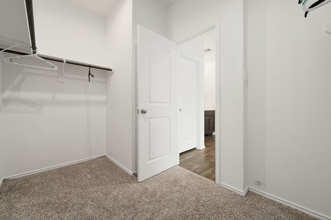 Building Photo - 16011 Mersmann Rdg Ln