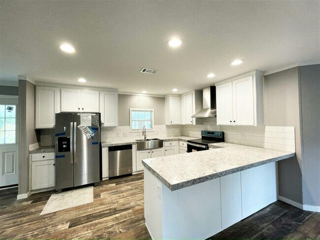 Building Photo - 3031 SW 108th St