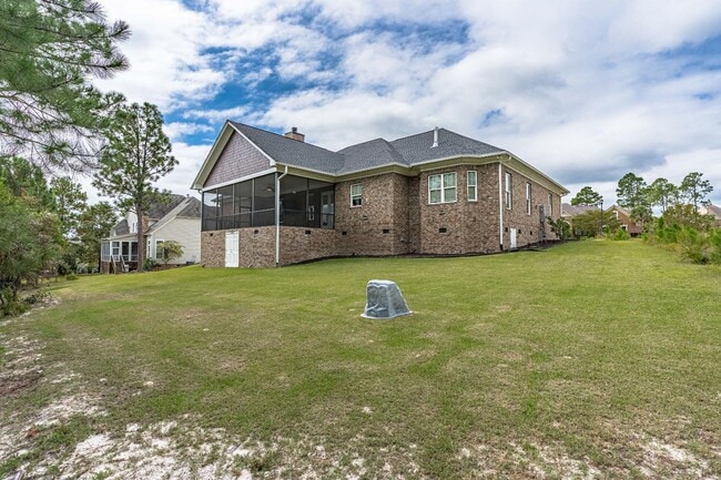 Building Photo - 213 Yellow Jasmine Dr