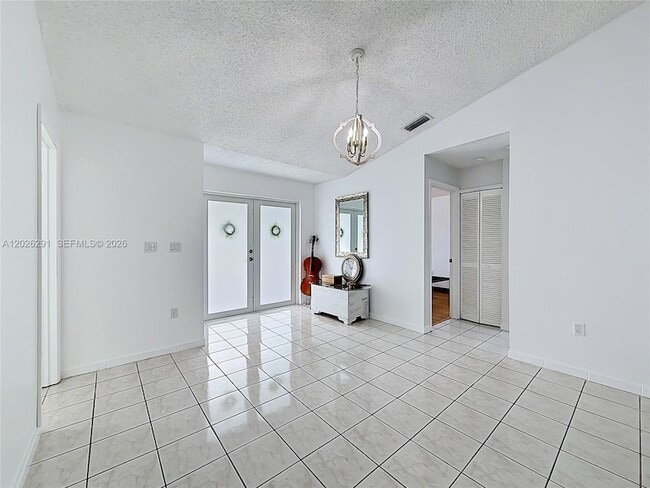Building Photo - 15050 SW 63rd St