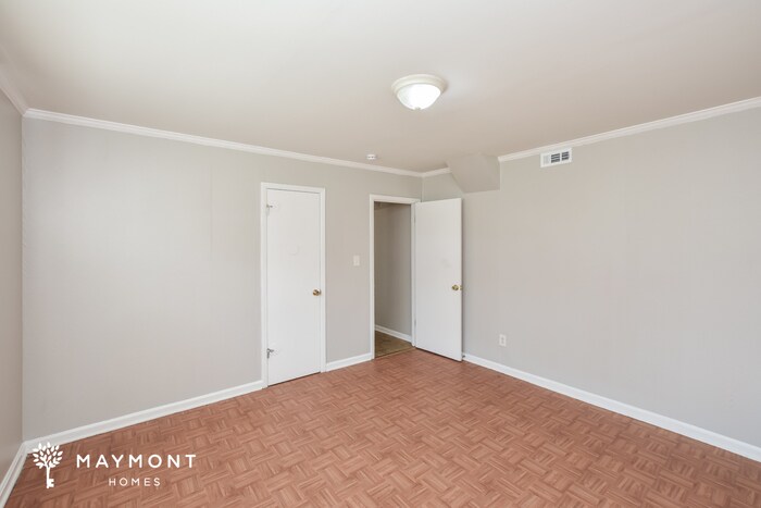 Building Photo - 2904 Broadview Dr NW