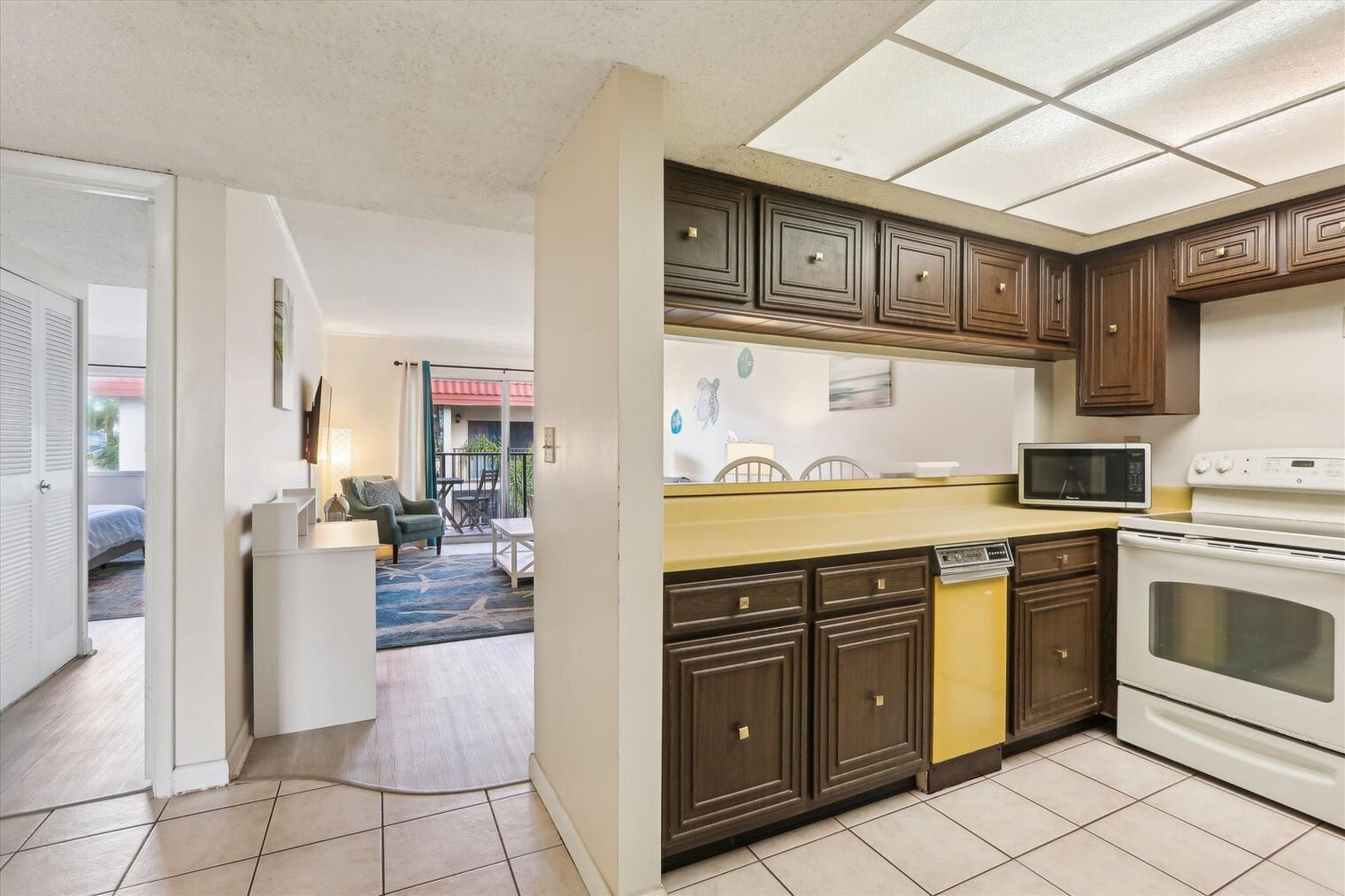 Building Photo - 7175 A1A S