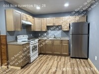 Building Photo - 666 New Hampton Rd