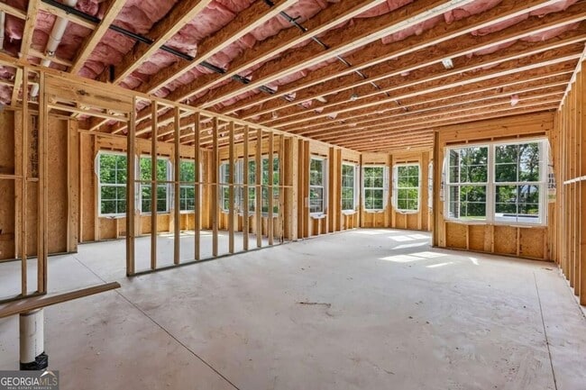 Building Photo - 6222 Bridgewood Dr