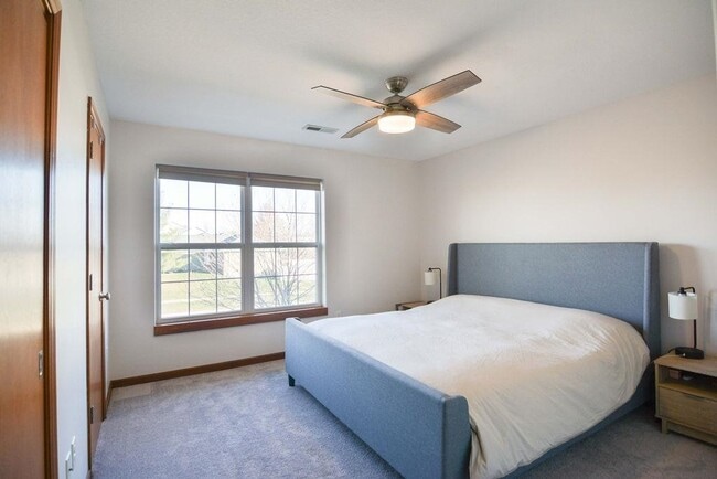 Building Photo - 1300 Nicholas Ln