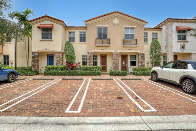 Building Photo - 8332 Cocoplum Sound Ln