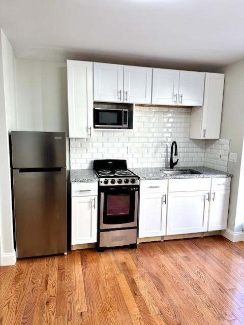 Building Photo - 71 E George St