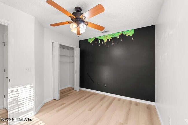 Building Photo - 11434 Wandering Pines Ln