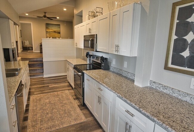 Building Photo - 1288 County Rd 297