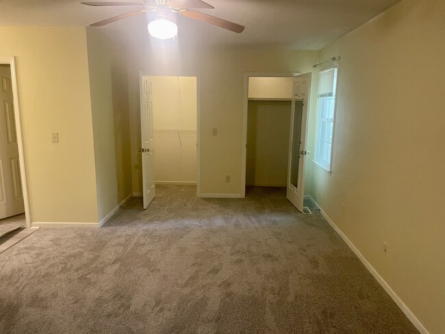 Building Photo - 3140 Burke Mill Ct