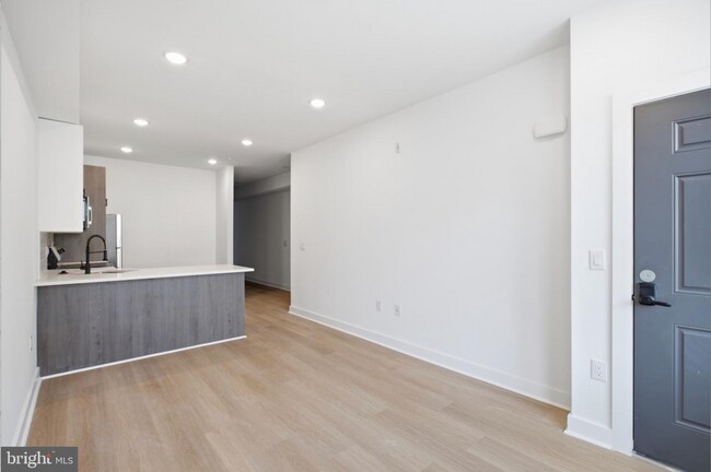Building Photo - 2251 N 12th St