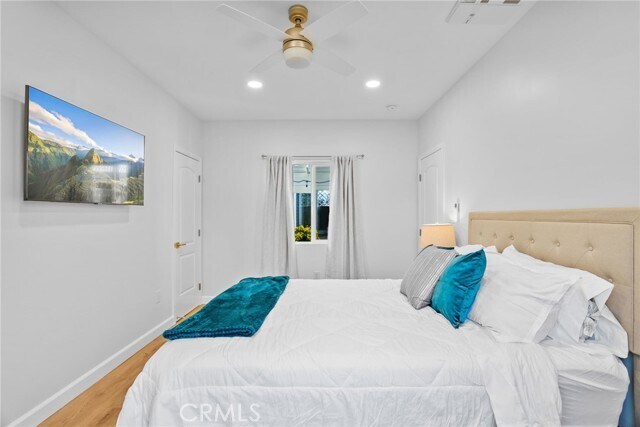 Building Photo - 426 Jacaranda Pl