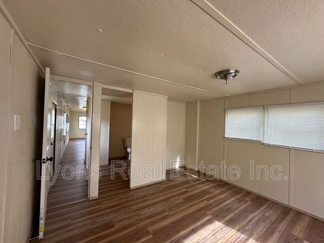 Building Photo - 2268 Carlisle Ln