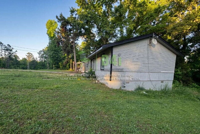 Building Photo - 1313 Ridgeview Dr