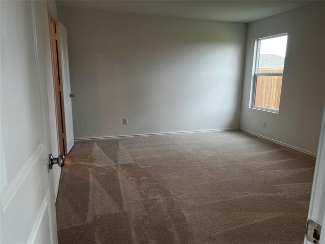 Building Photo - 302 Mahogany Ln