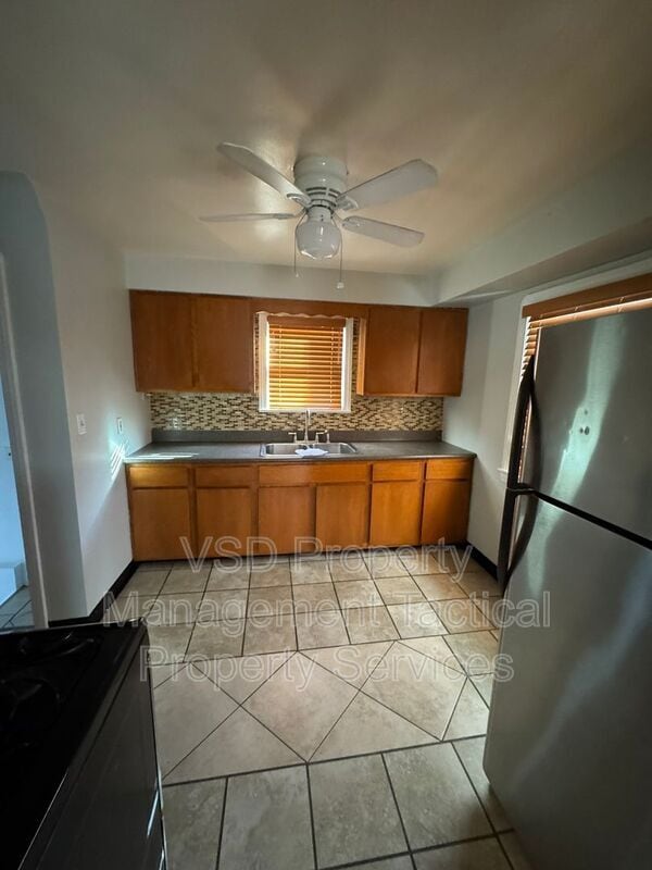 Building Photo - 12930 Havana Rd