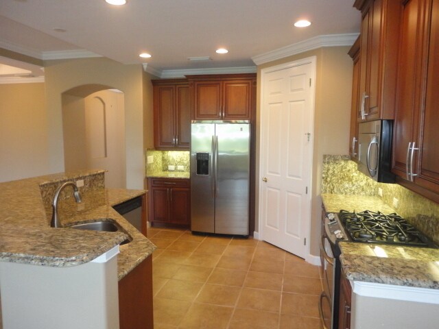 Building Photo - Venice, FL 3BR/2BA Condo in Venetian Golf & River Club
