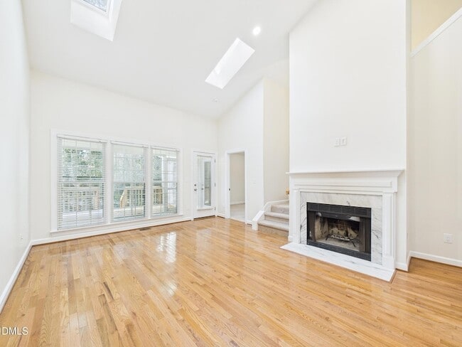 Building Photo - 103 Heatherwood Dr